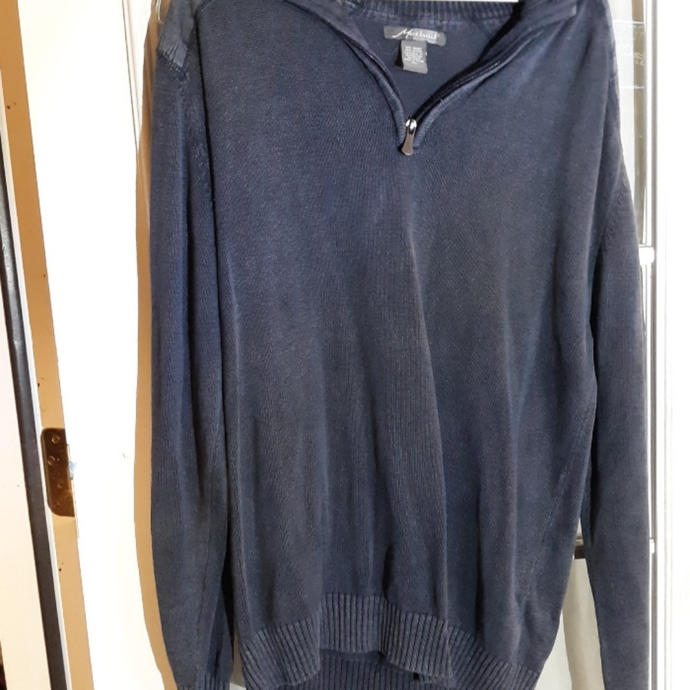 XL men's sweater by Method